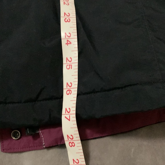 Columbia ski jacket L *missing hood - Picture 13 of 15